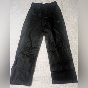 Helly Hansen Black Rain Pants Cinch waist & bottom hems Adjustable Size 152/12